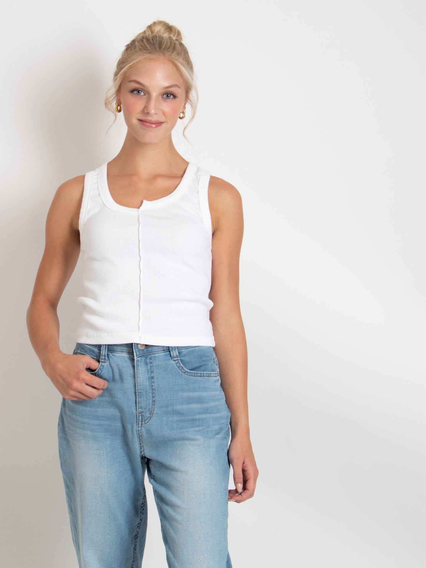 Unbalance Cut Tank Top