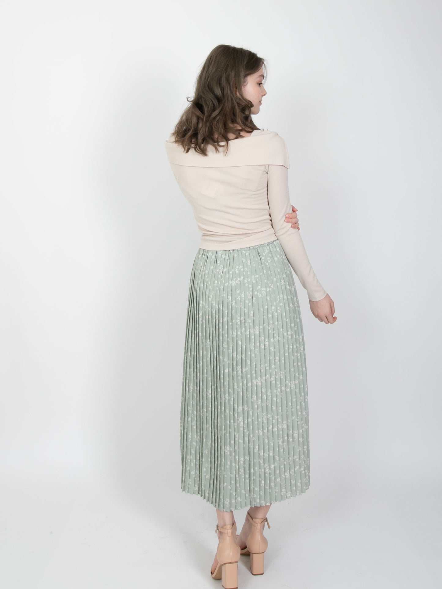 Pleated Floral Long Skirt
