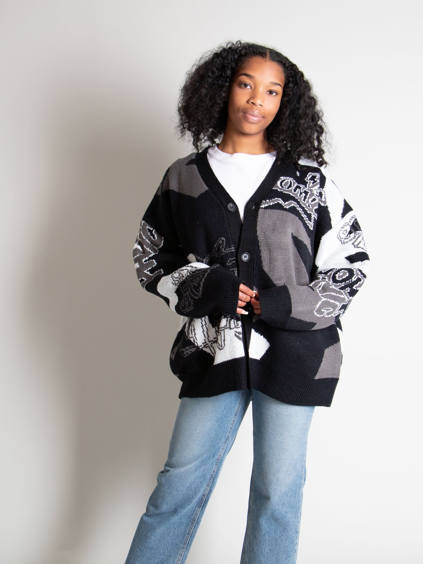 OM Cardigan knit
