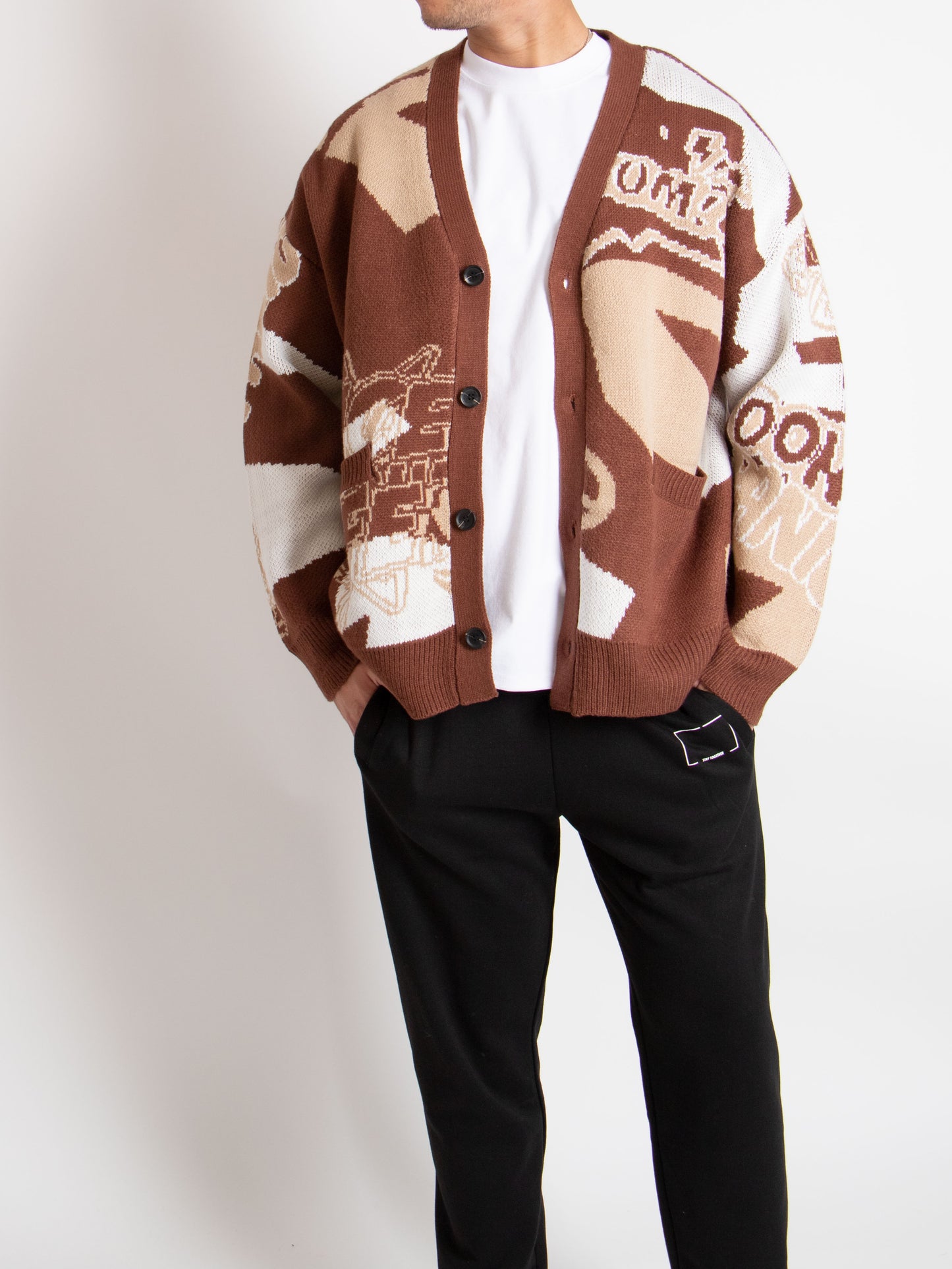 OM Cardigan knit