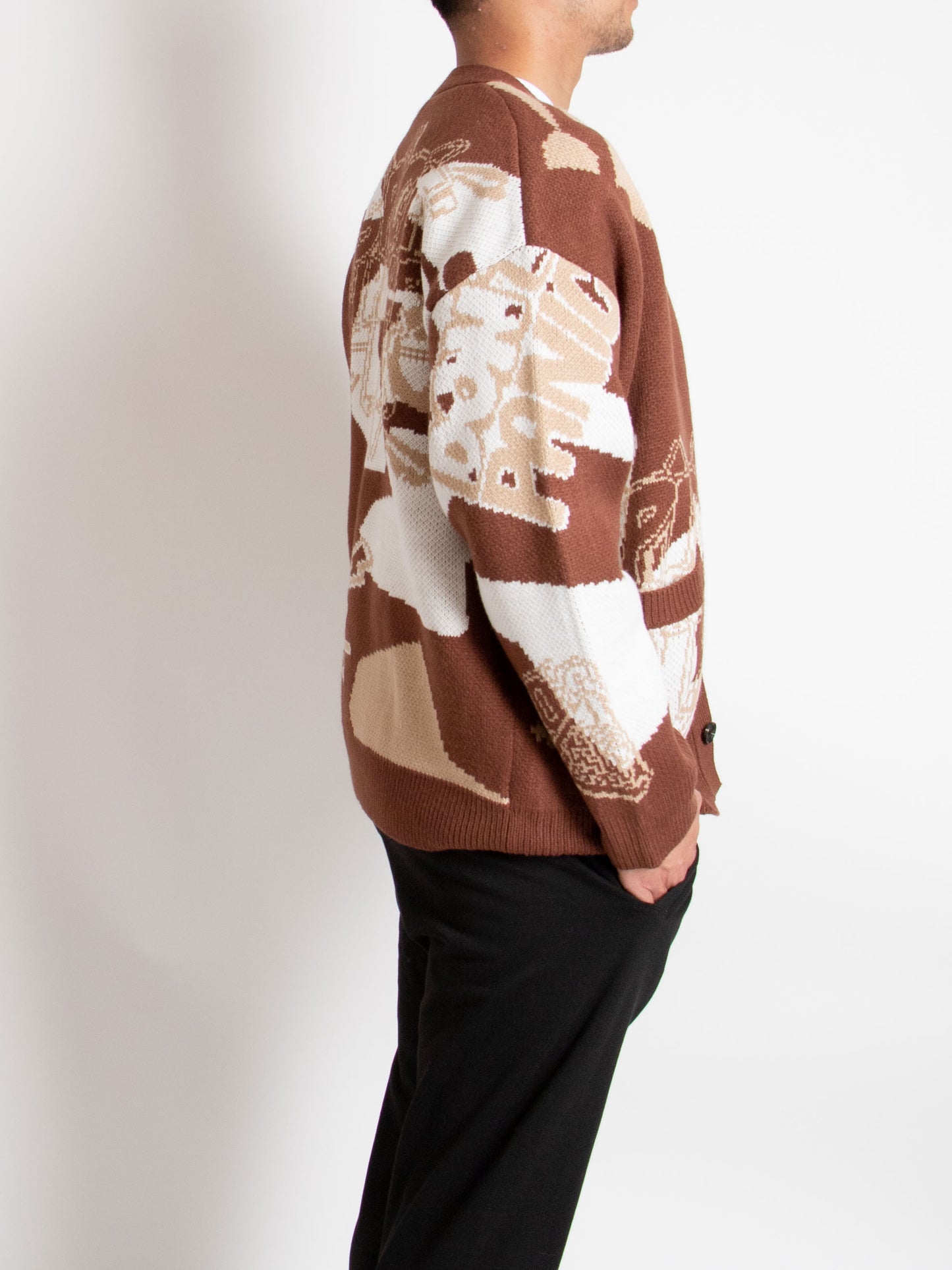 OM Cardigan knit