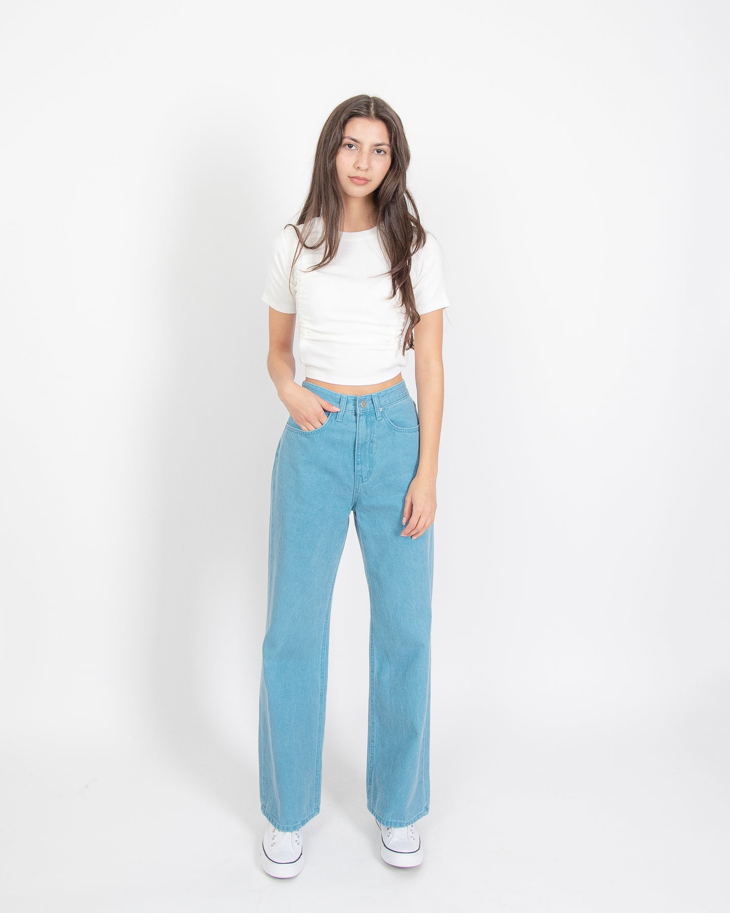 572 Wide Jeans
