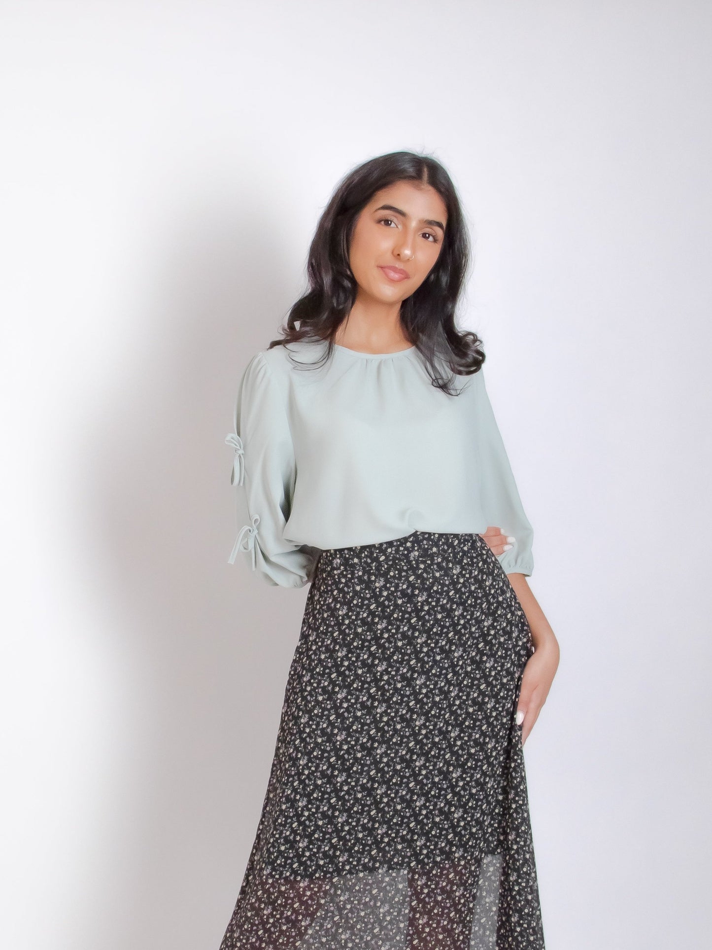 Sleeve Point Blouse