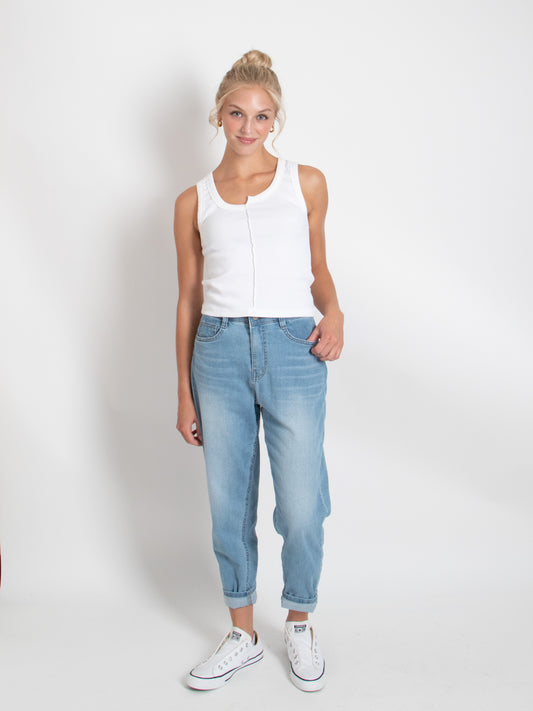 Straight Jeans