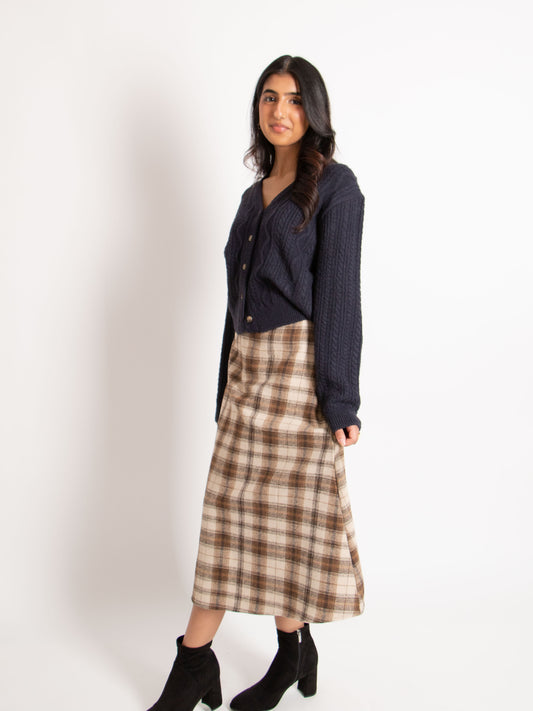 23 Long Check Skirt