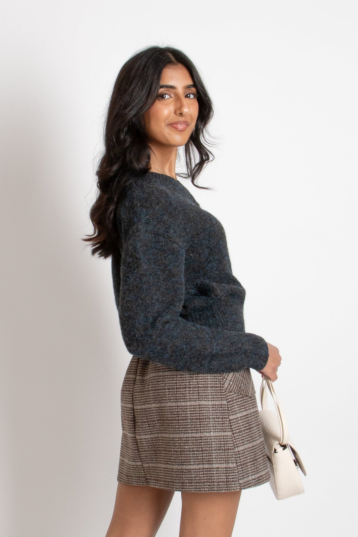 V-Neck Knit