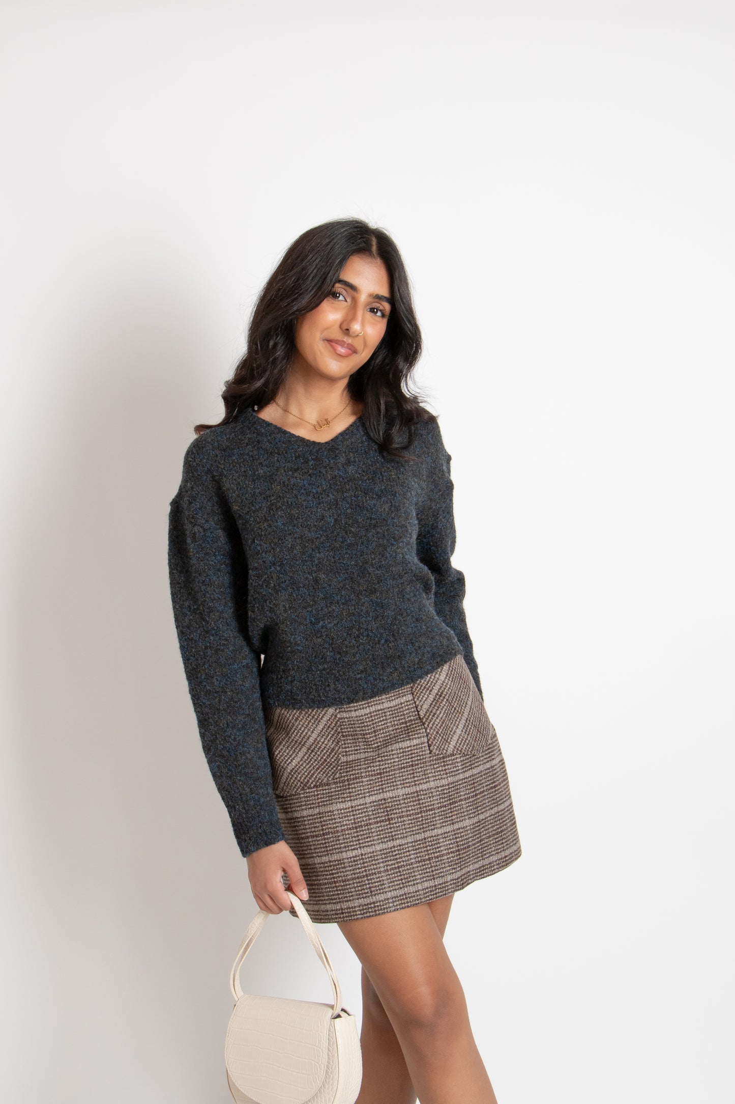 V-Neck Knit