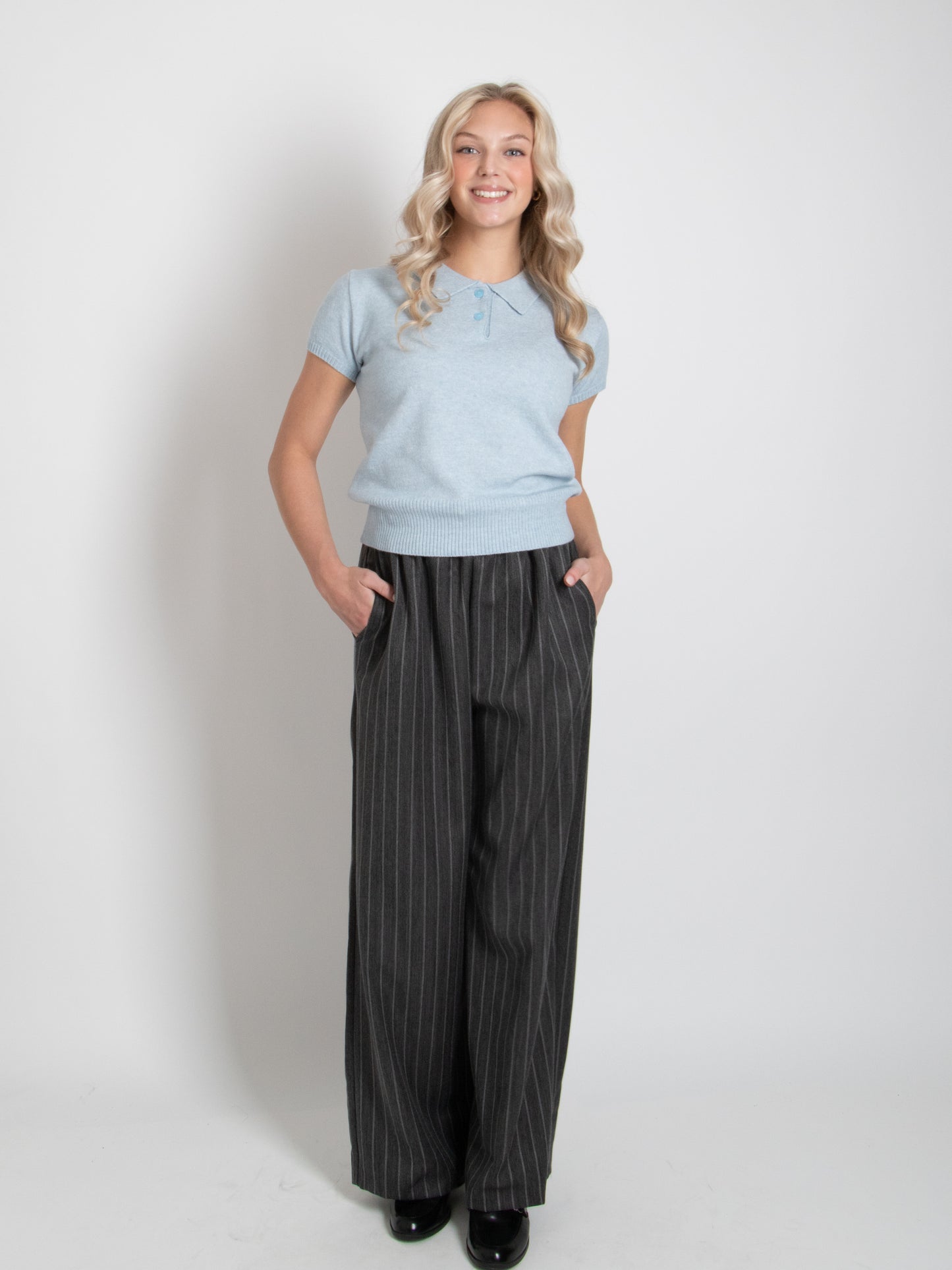 Collar Short Sleeve Knit