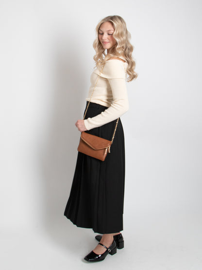 Unbalance Shoulder Knit